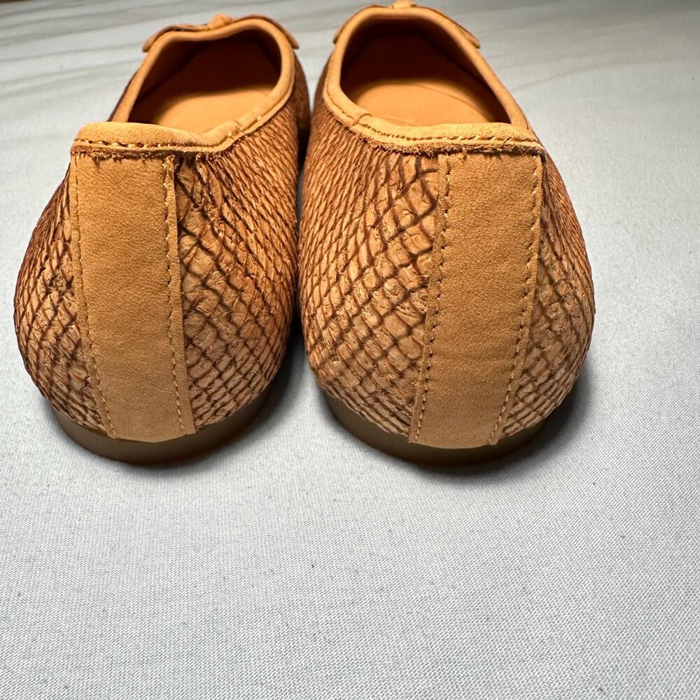 BORN Cork Upper Snake Print Tan Slip On Ballet Flats Shoes - Picture 2 of 10
